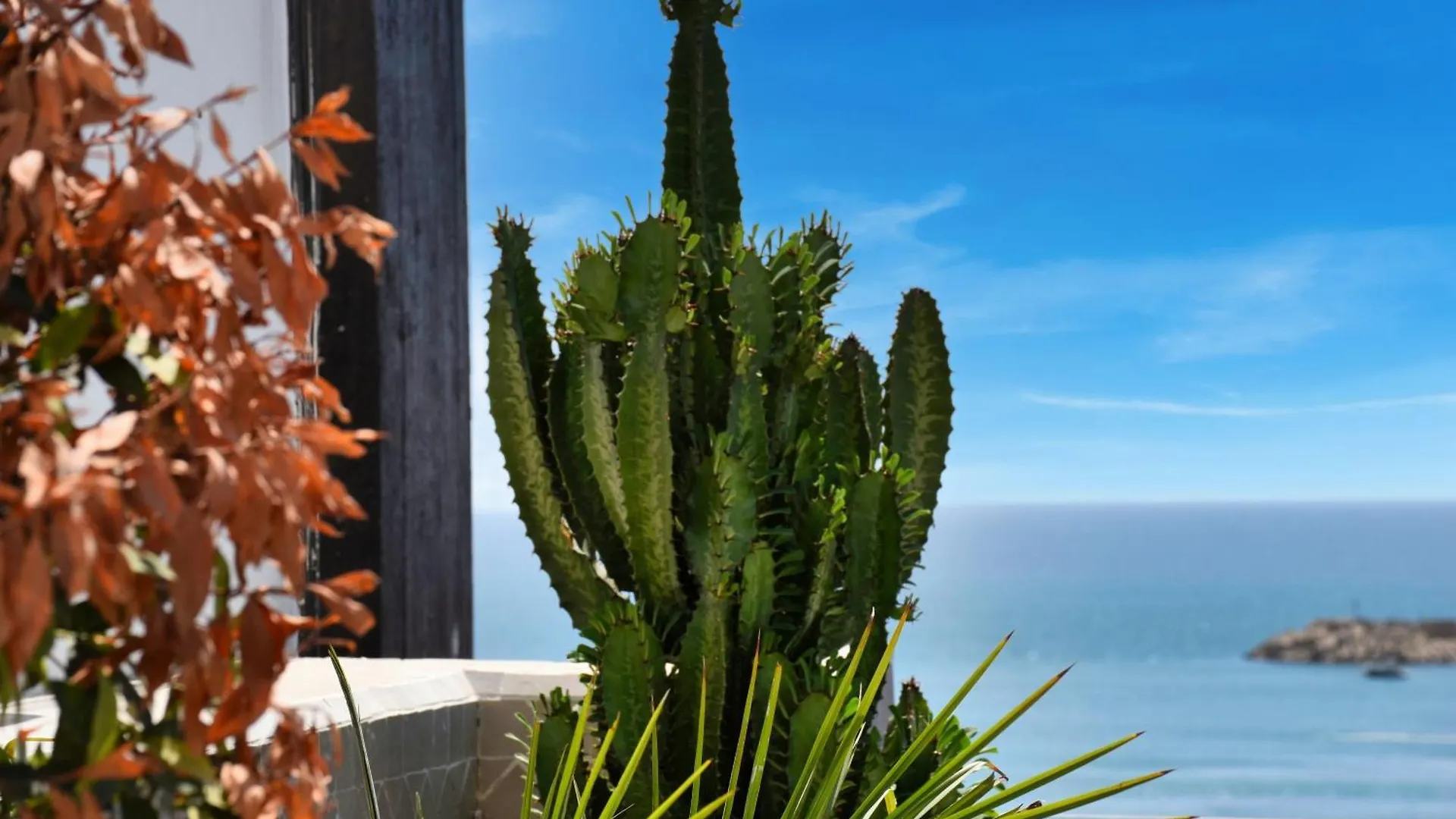 Luxury Seafront Appartement 6-7P Agadir