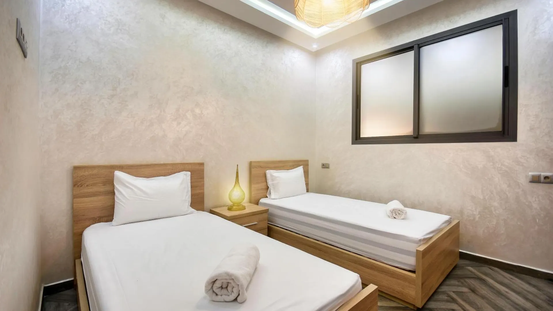 Luxury Seafront Appartement 6-7P Agadir