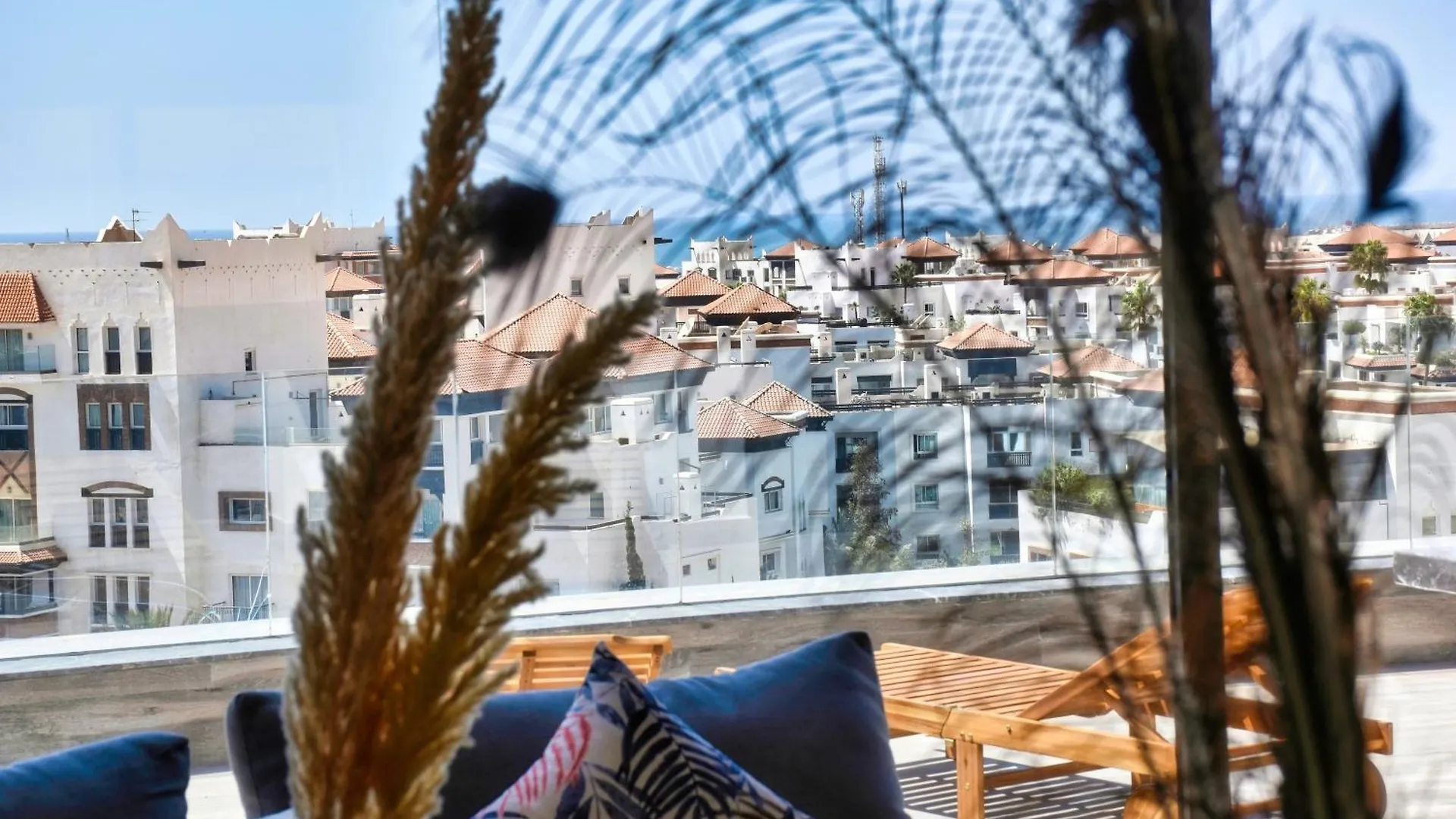Luxury Seafront Appartement 6-7P Agadir Marokko