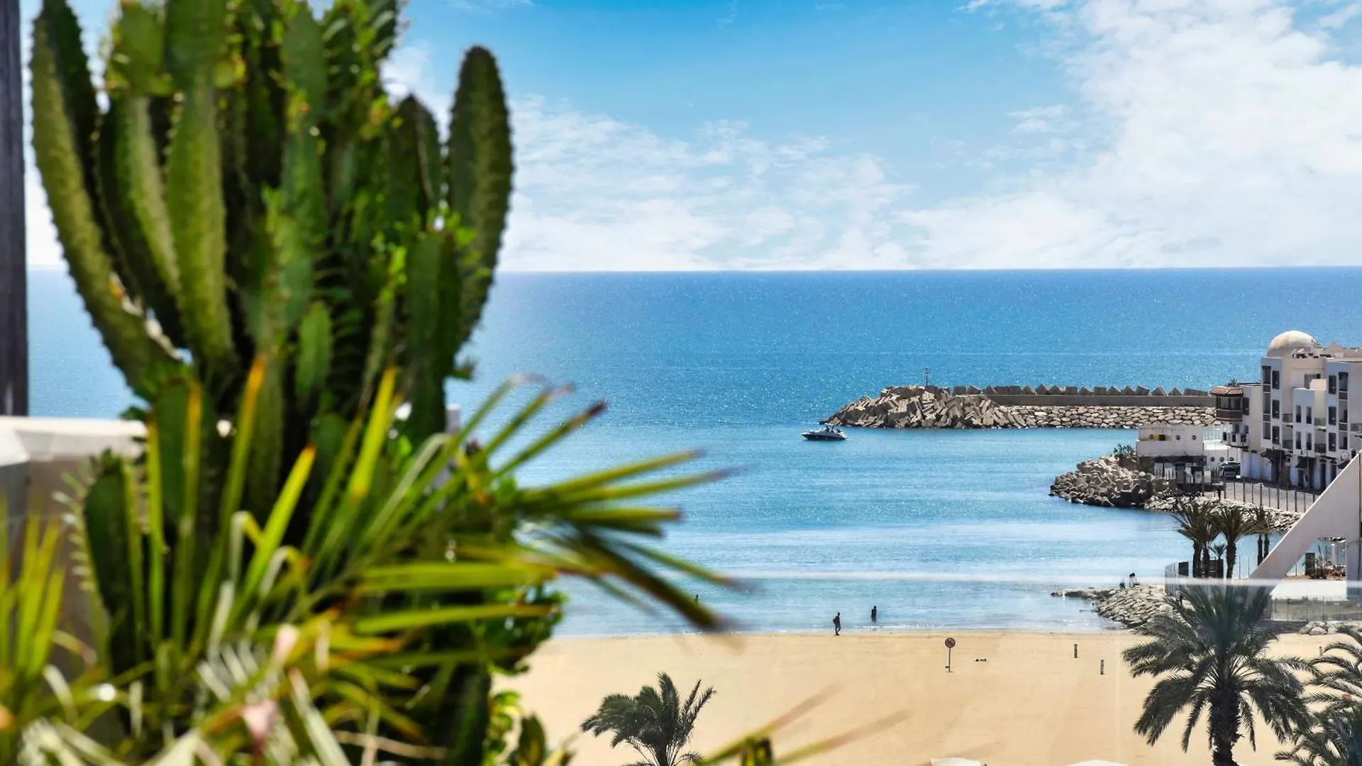 Luxury Seafront Appartement 6-7P Agadir