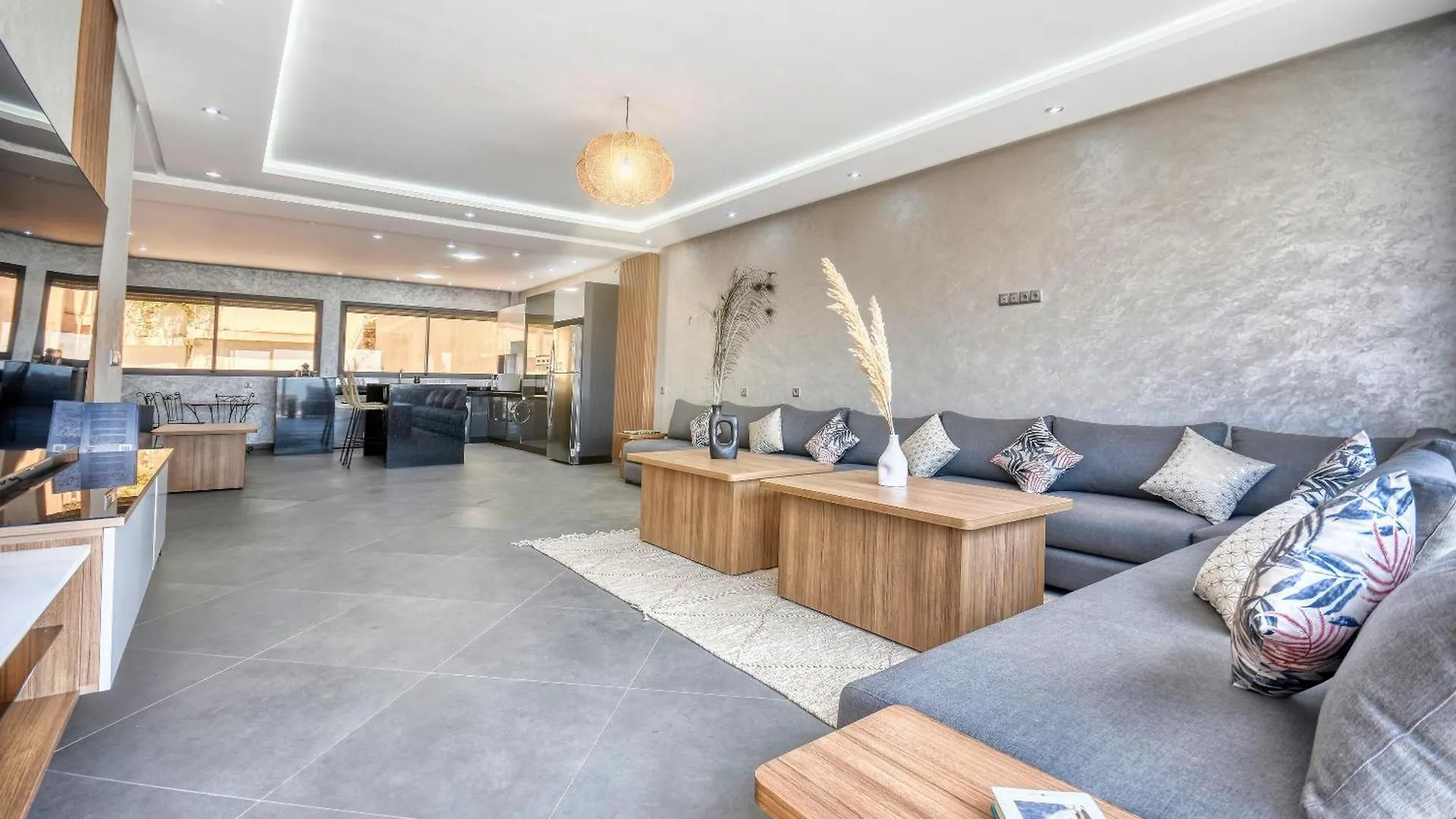 Luxury Seafront Appartement 6-7P Agadir Marokko