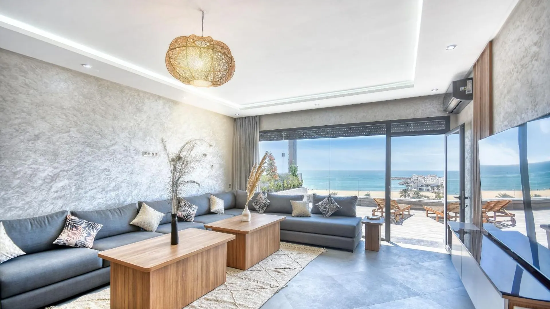 Luxury Seafront Appartement 6-7P Agadir Marokko