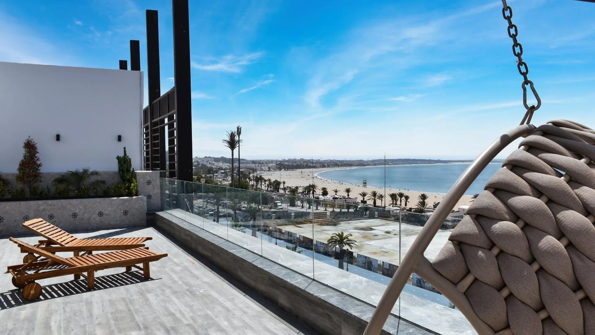 Luxury Seafront Appartement 6-7P Agadir Marokko